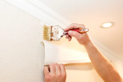 Pose de papier peint à Chaux — revêtements muraux et toiles de verre